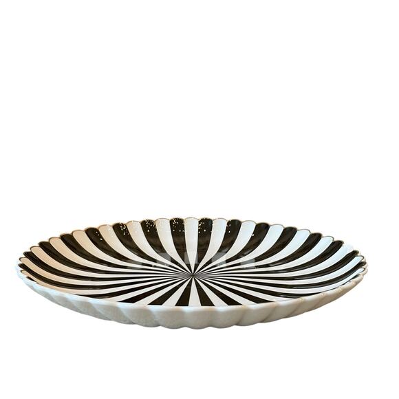 Monterey Bay Porcelain Serving Platter 12.5in Round Black White Striped NEW - Picture 4 of 14